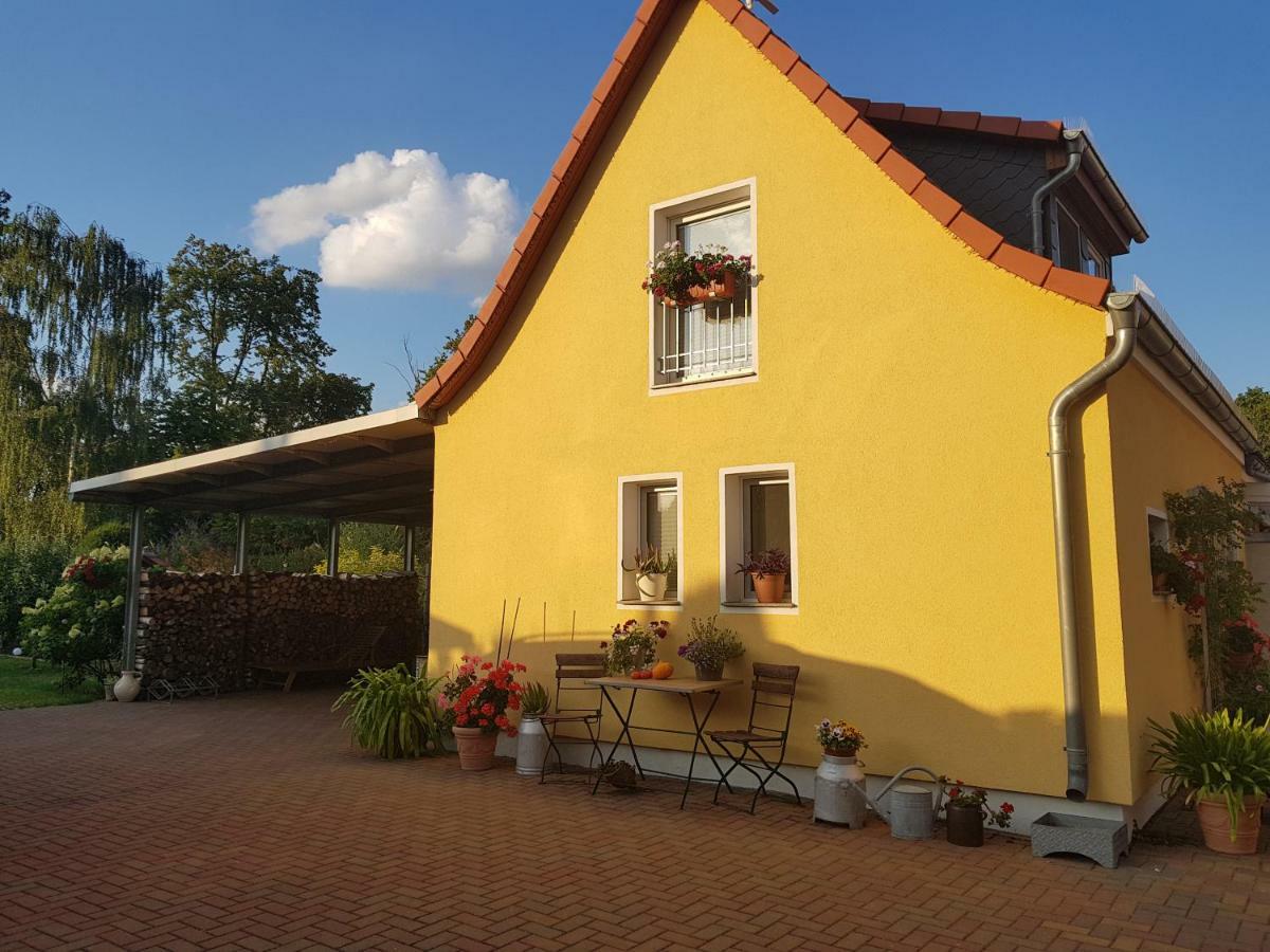 Kleines Zuhause Magdeburg Exterior foto